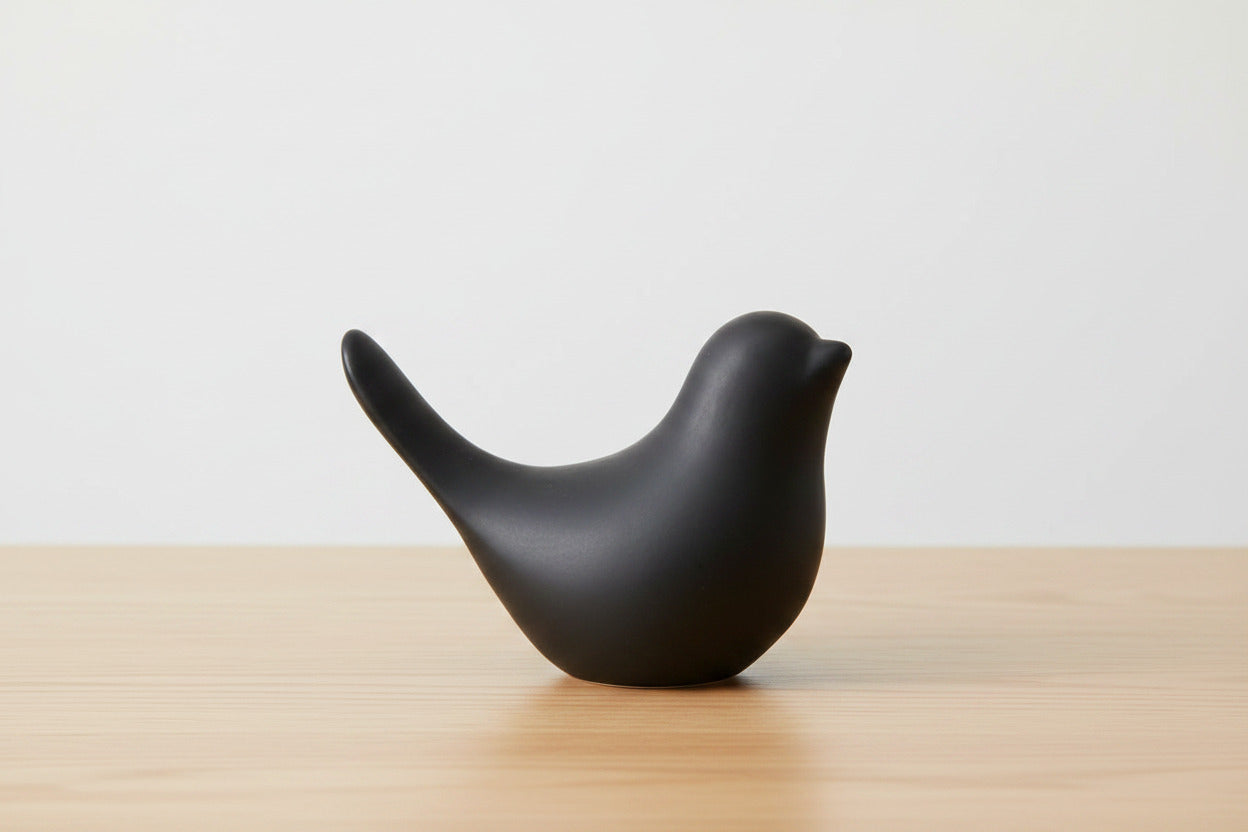 Dove Small - Black