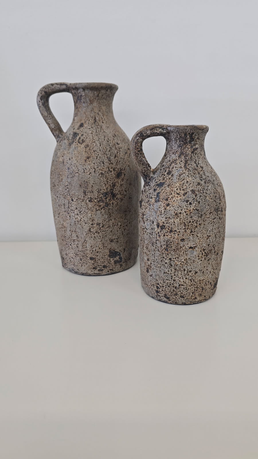 Cerata Vase -Browns
