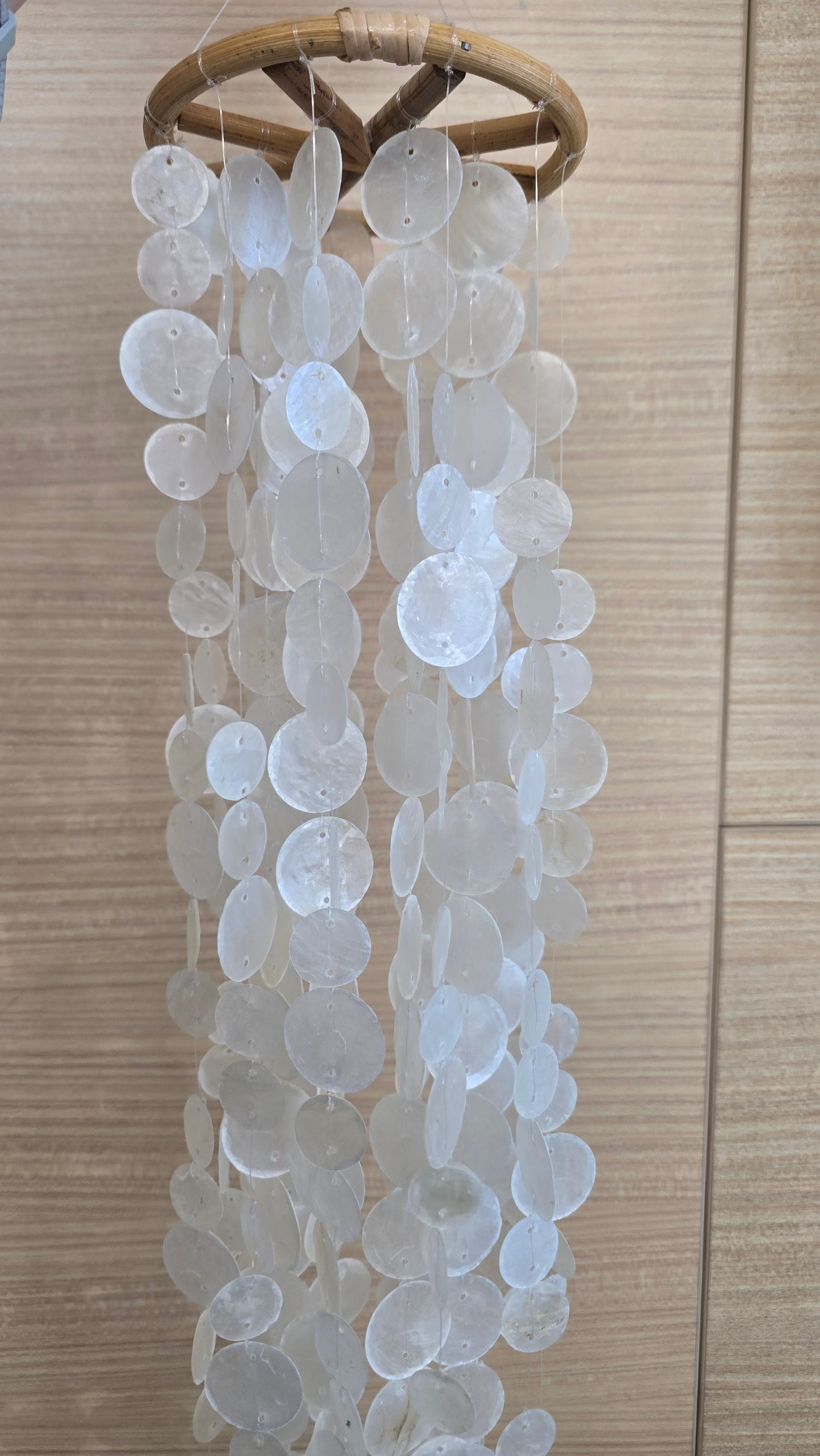 Capize Shell Hanger