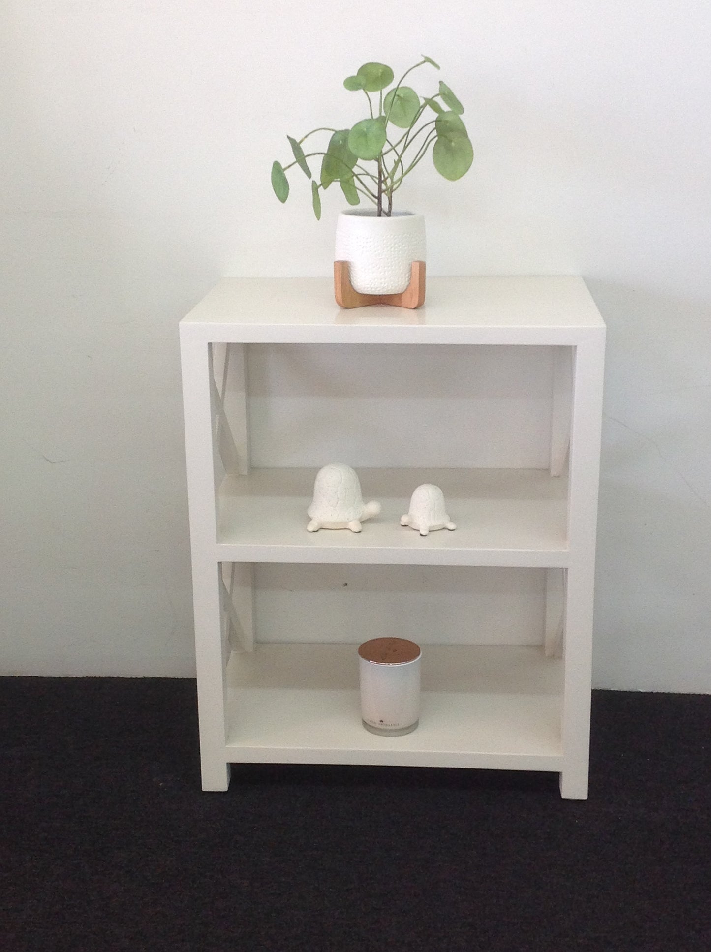Hampton's Short Bookcase