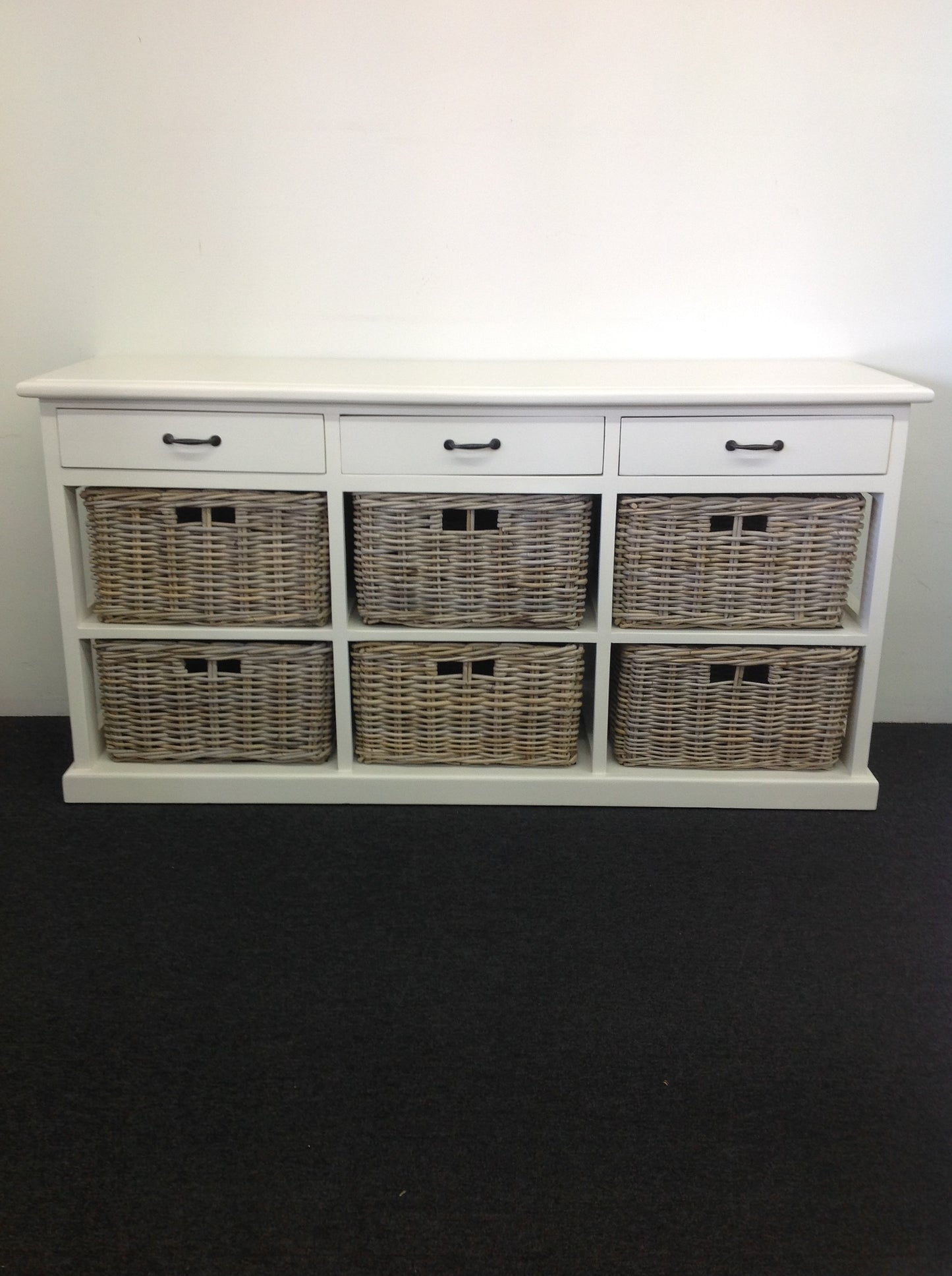 Hampton's 6 Drawer Buffet