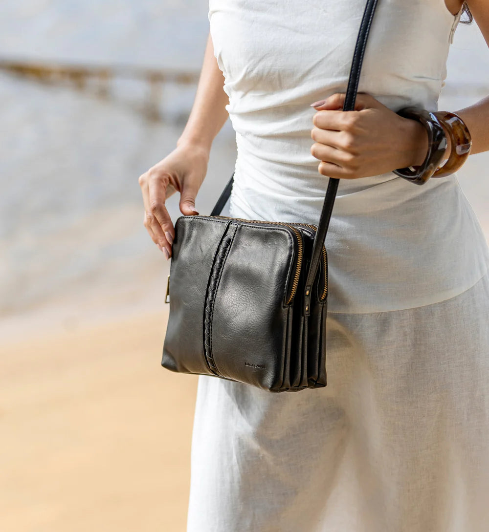 Pia Crossbody Bag-Black