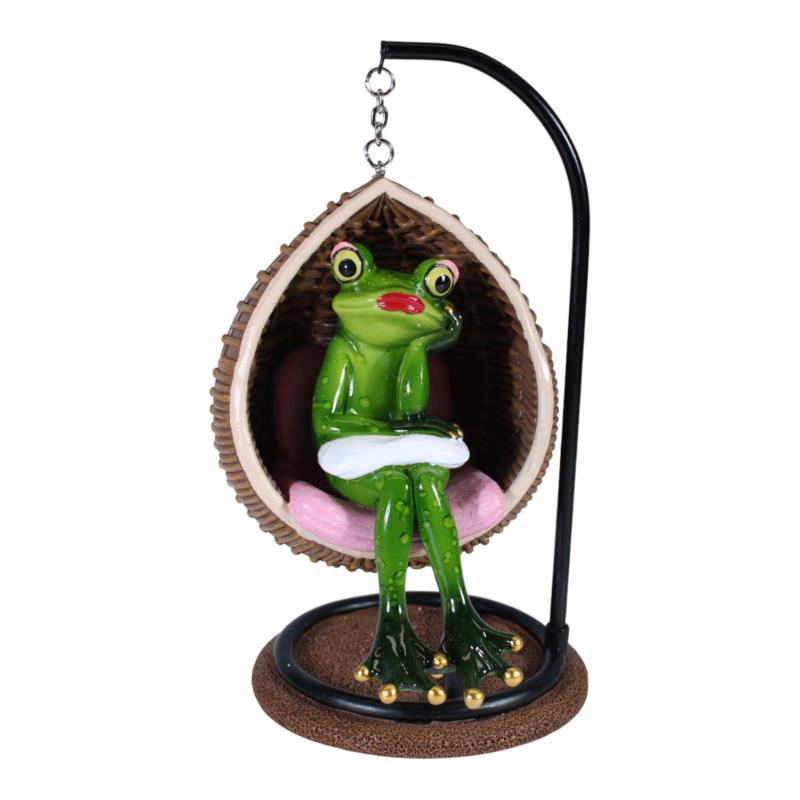 Frog On Hammock