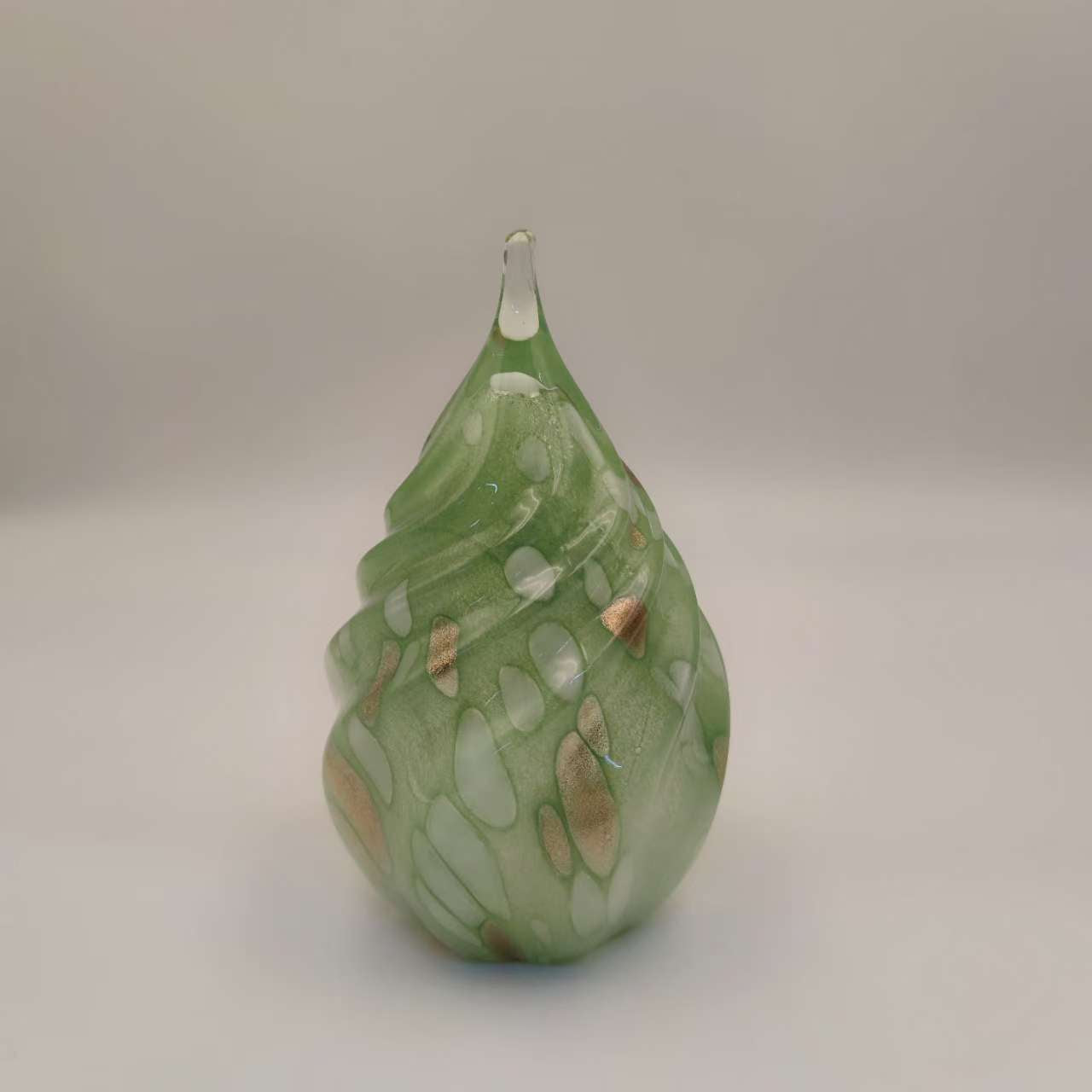 Glow Light Teardrop - Green