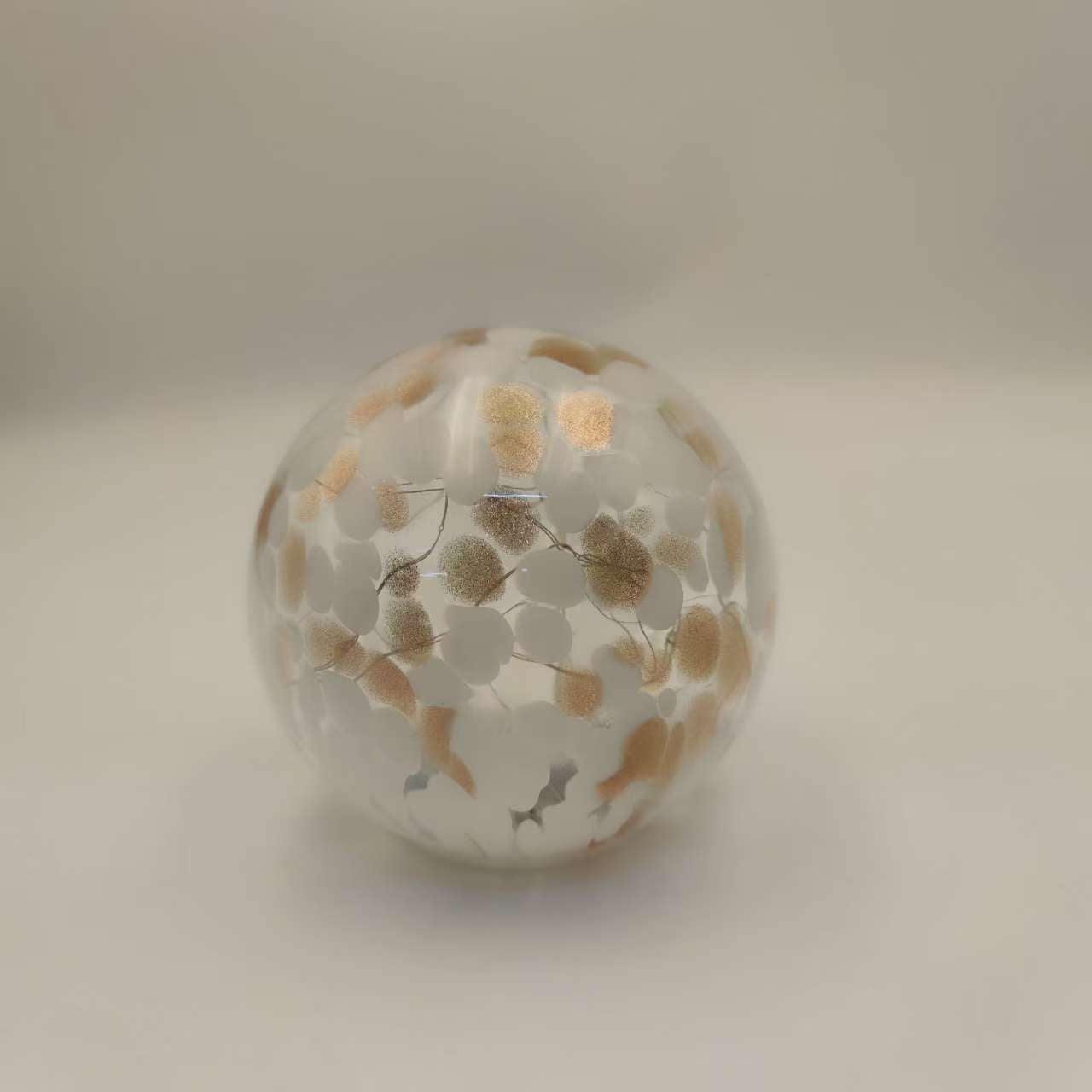 Glow Light Round-White Gold